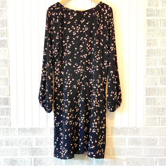 NWT Ann Taylor Black Floral Long Sleeve Boho Dress, Size 14T - Picture 4 of 9